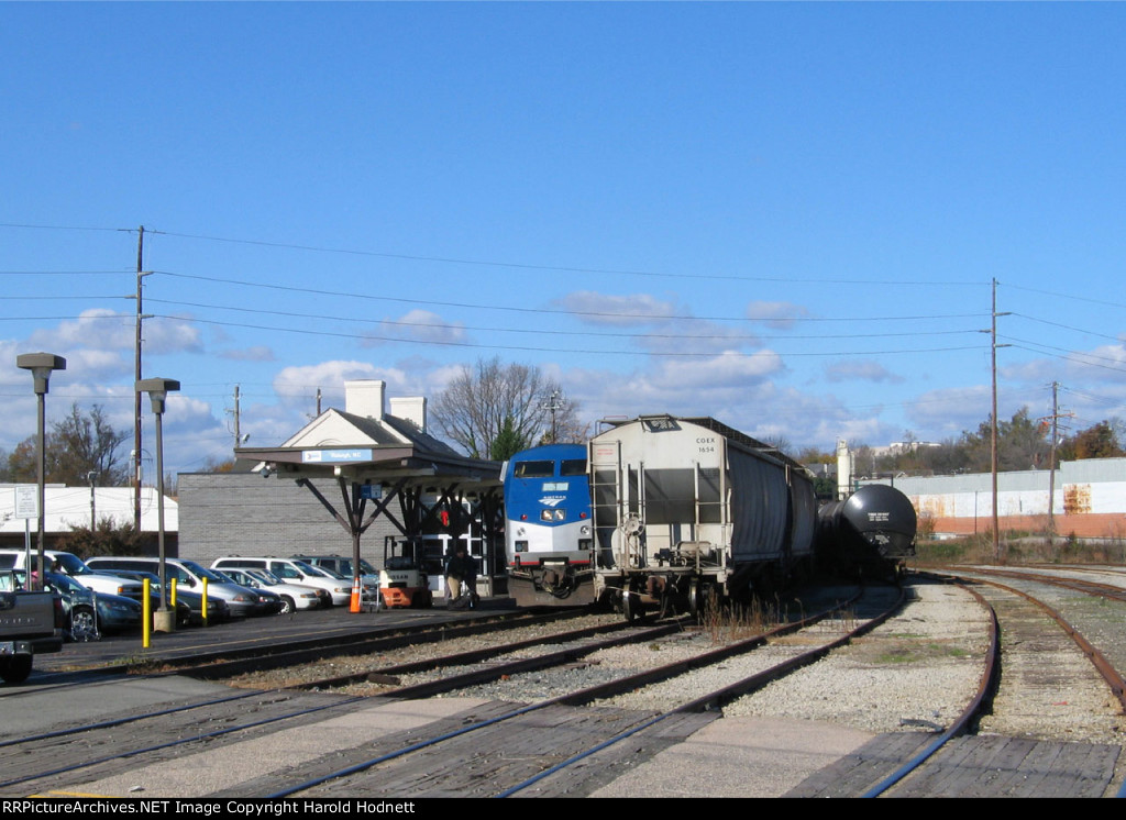 AMTK 1 leads train 80, the Carolinian, at the station